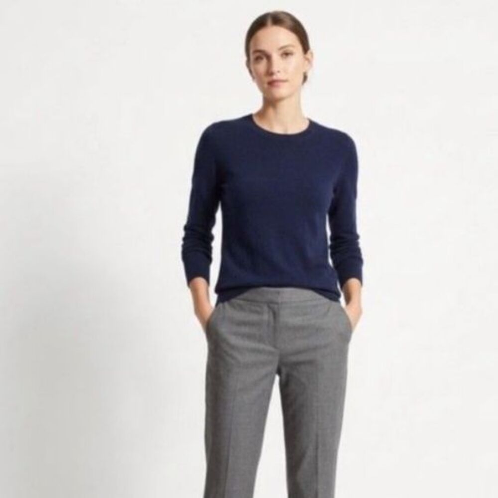 Banana Republic Women's Blue Extra Fine Merino Wool Crewneck LS Sweater Size M